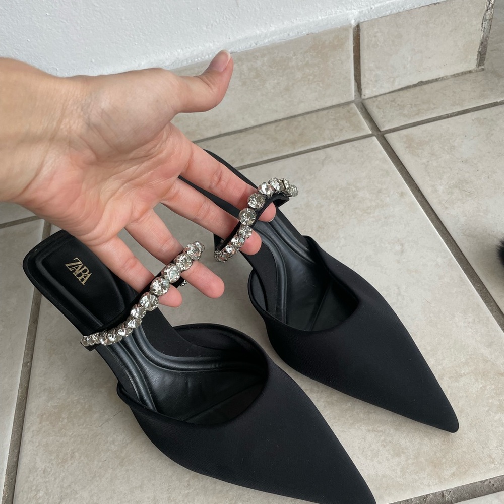 Zara Black Pointed Heels